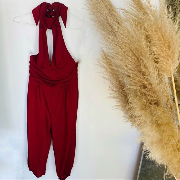 BEBE Cropped Plunge VNeck Red Halter Tank Top Pleated Waist Ankle Jumpsuit XS